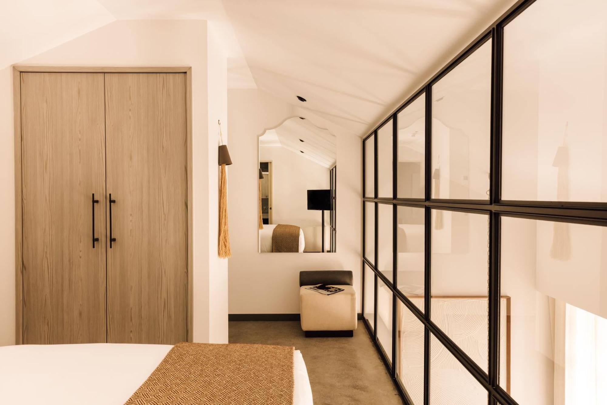 The Rebello Hotel & Spa - Small Luxury Hotels Of The World Vila Nova de Gaia Exterior foto Interior of a house